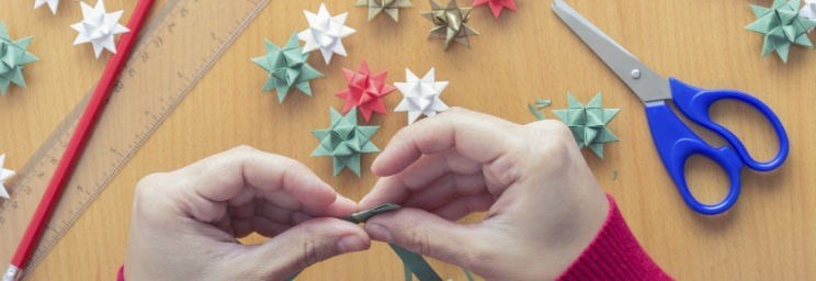 8 DIY Crafts to Spread Holiday Cheer